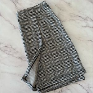 Max Studio Mini Skirt